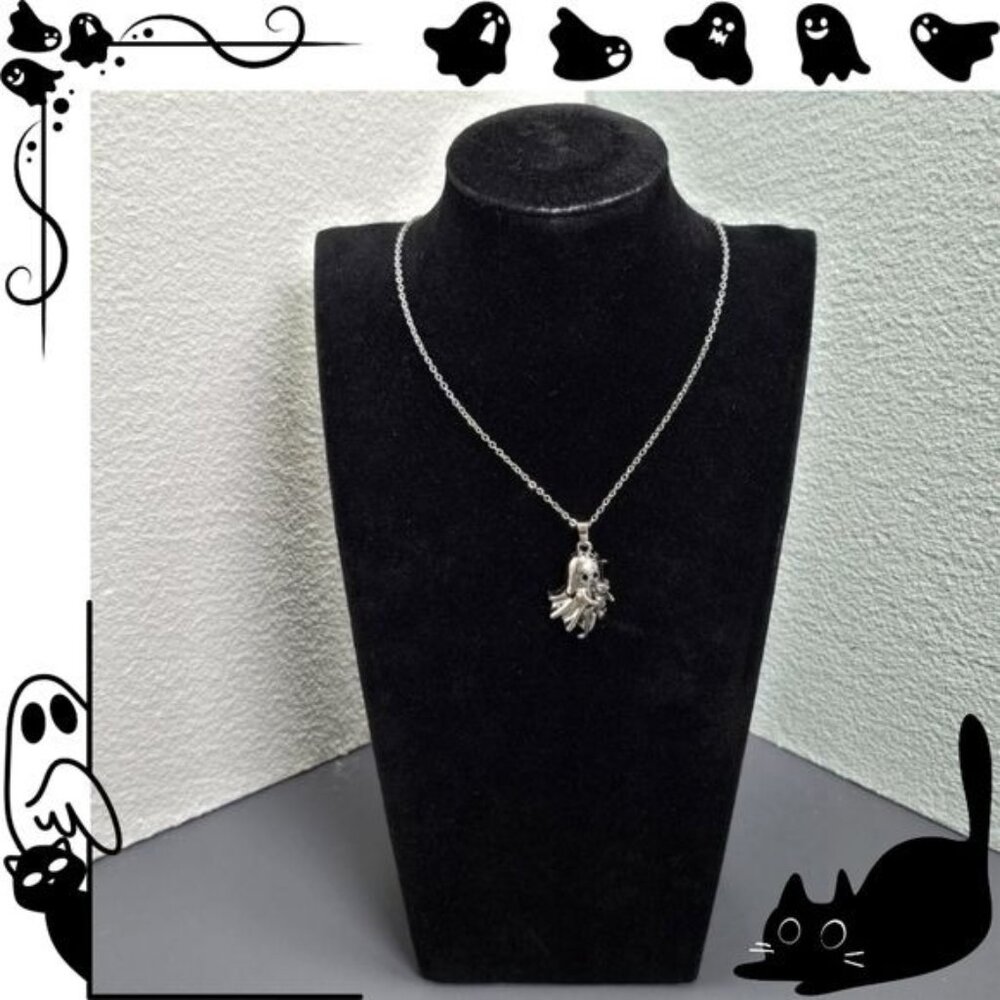🎃 Ghost with Cat Stuffie Pendant Necklace (NWOT)‎